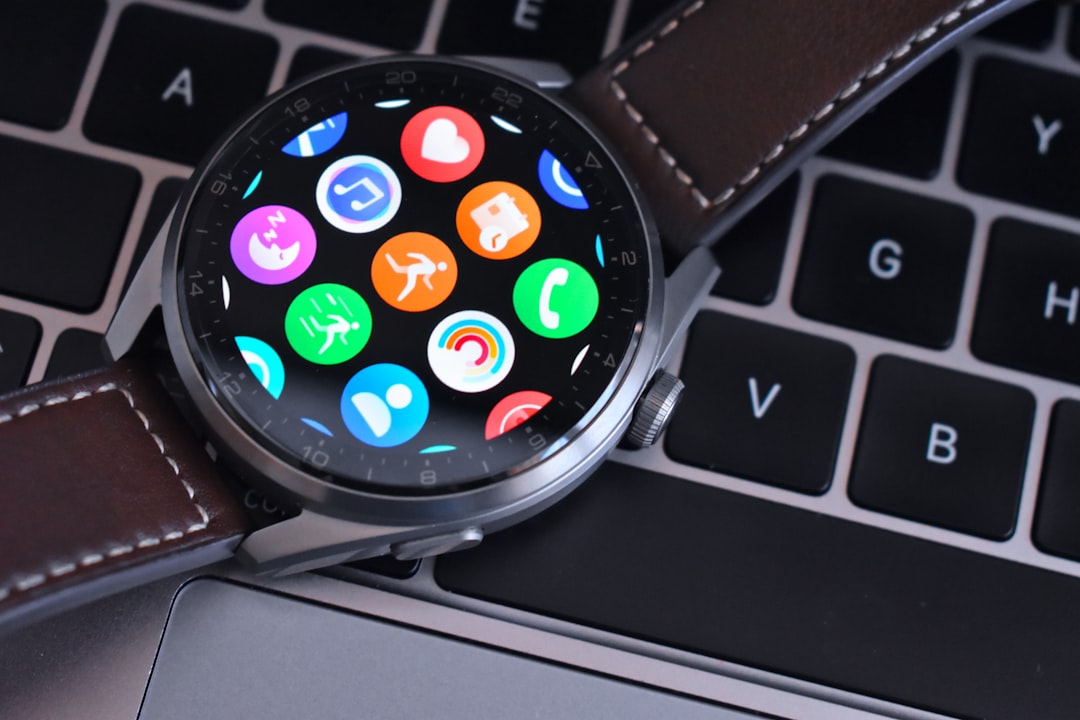 CMF by Nothing Watch 3 Pro 智能手表特写