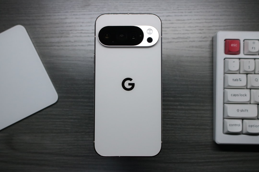 Google Pixel 11 Concept Design with Built-in Flash and Color Options
