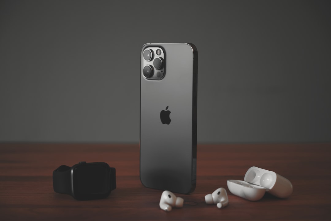 iPhone 18 Pro 系列秋季发布会概念图