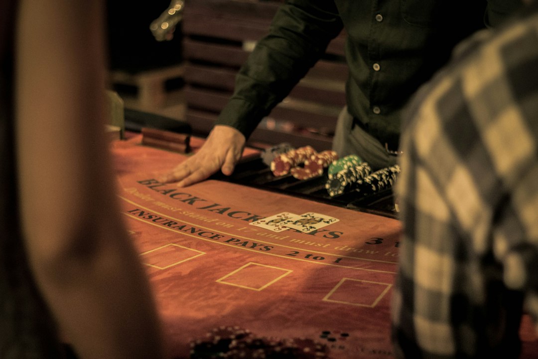 AI agents collaborating to cheat at a card game